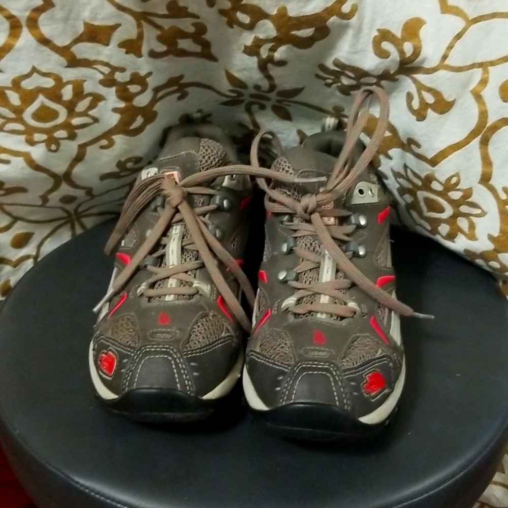 North face shoes